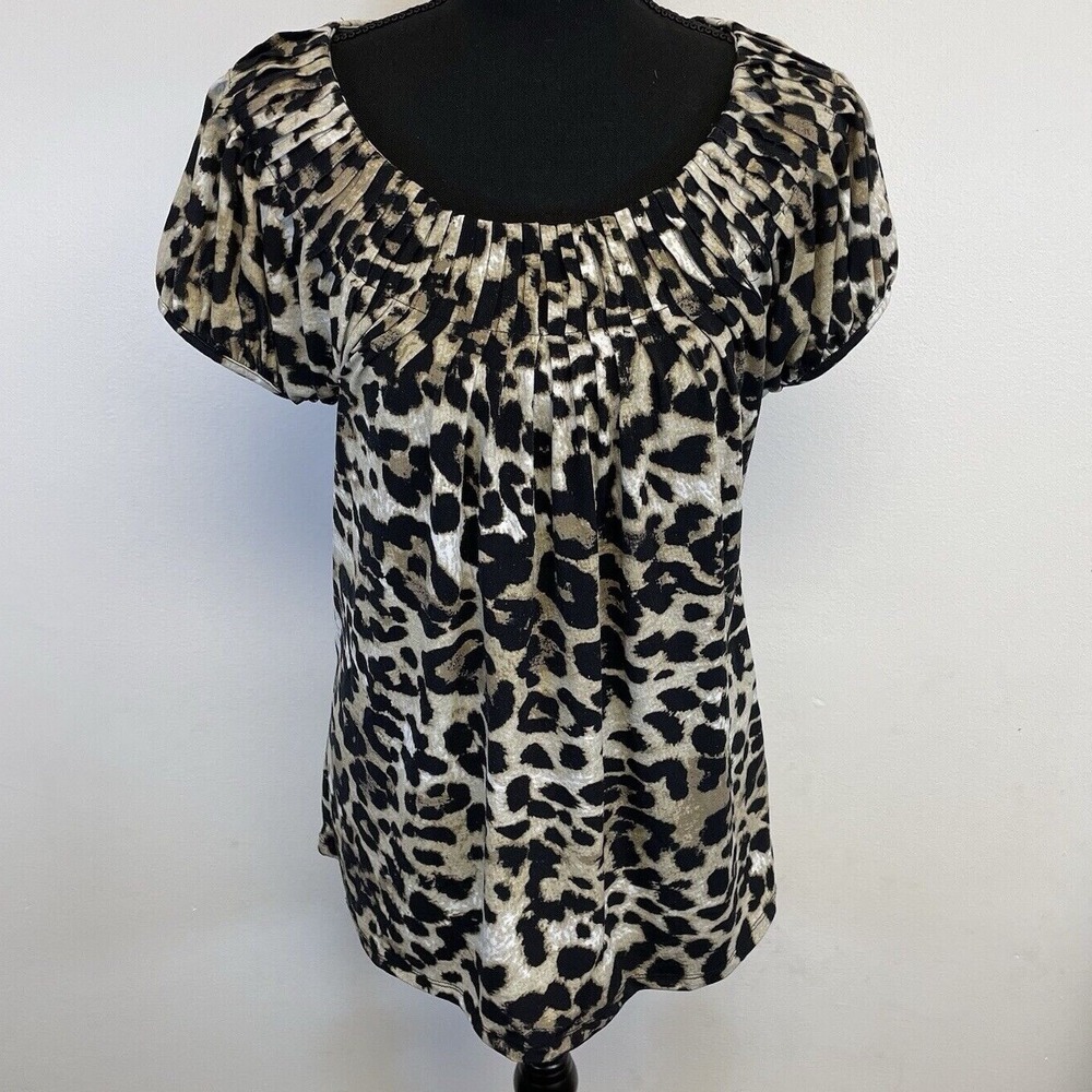 Grayson Women Blouse Leopardโ Animal Print Small Pleated Scoop Neck Stretch Top